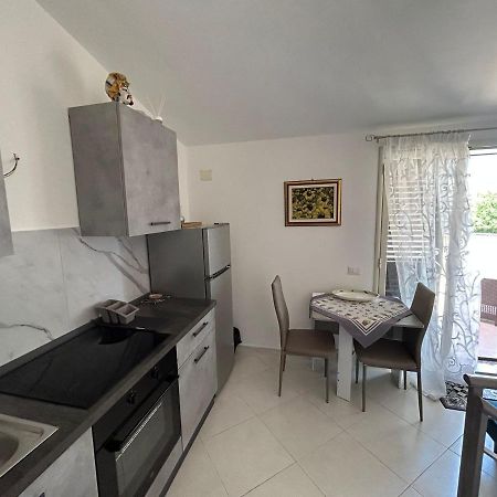 Nina Apartament Giardini Naxos Con Posto Auto Dış mekan fotoğraf