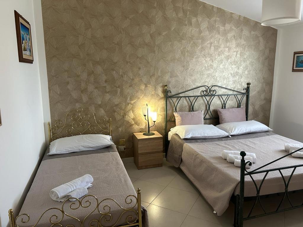 Nina Apartament Giardini Naxos Con Posto Auto Dış mekan fotoğraf