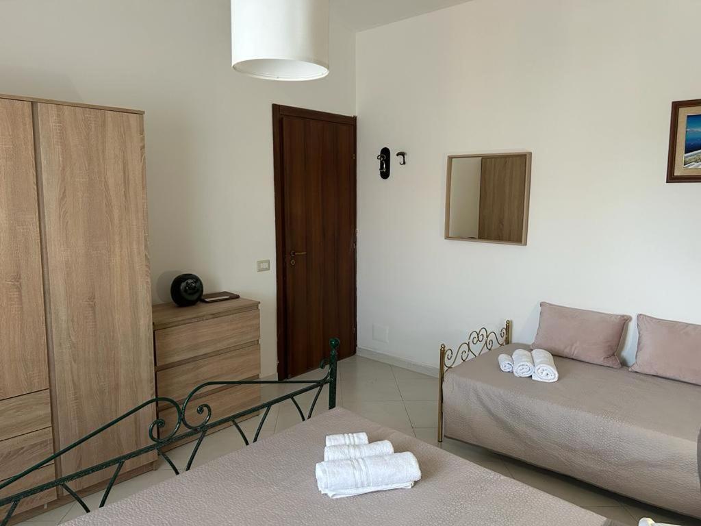Nina Apartament Giardini Naxos Con Posto Auto Dış mekan fotoğraf