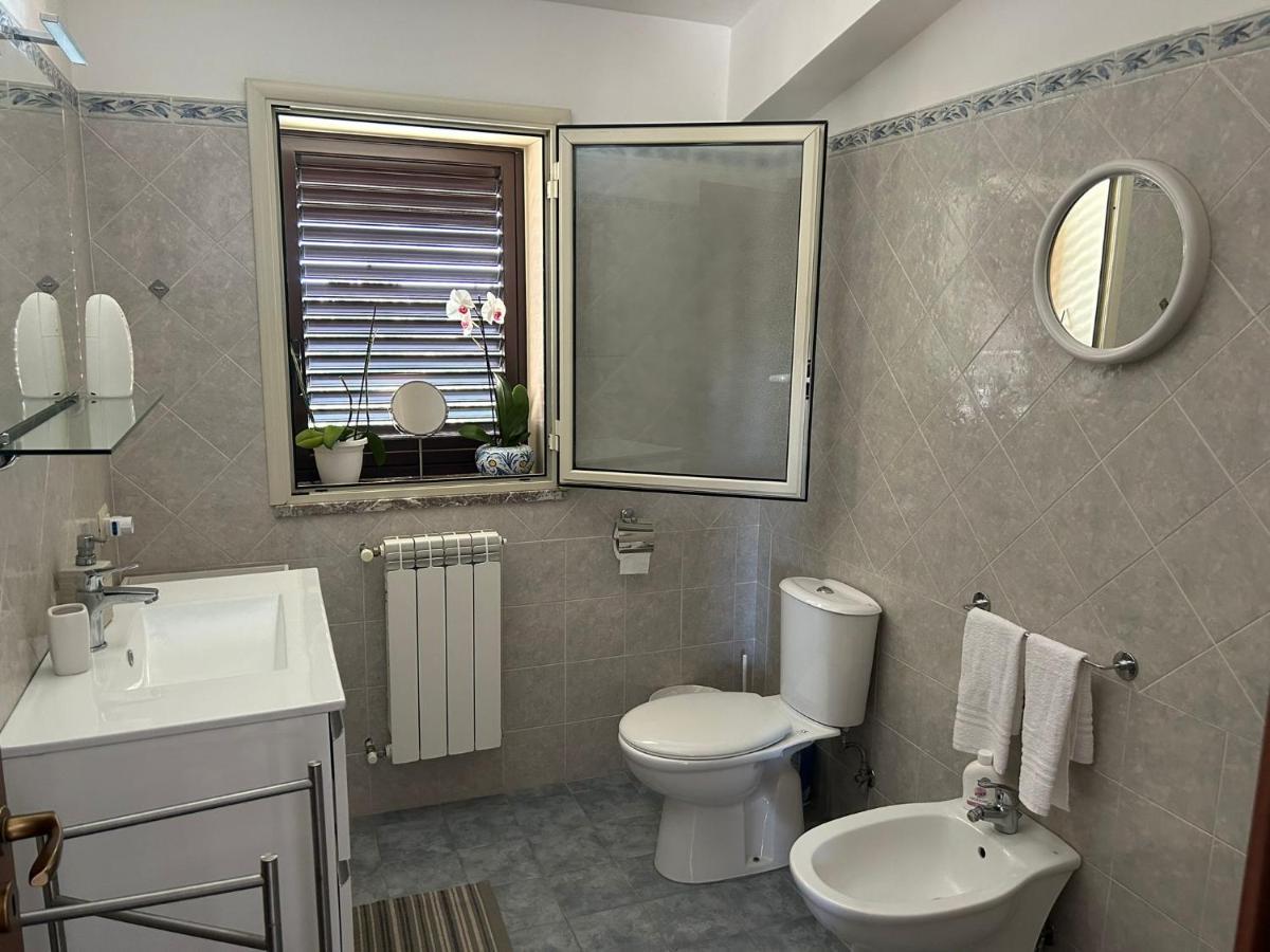 Nina Apartament Giardini Naxos Con Posto Auto Dış mekan fotoğraf