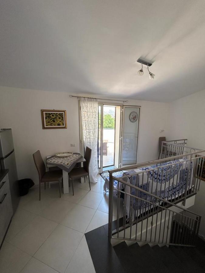Nina Apartament Giardini Naxos Con Posto Auto Dış mekan fotoğraf