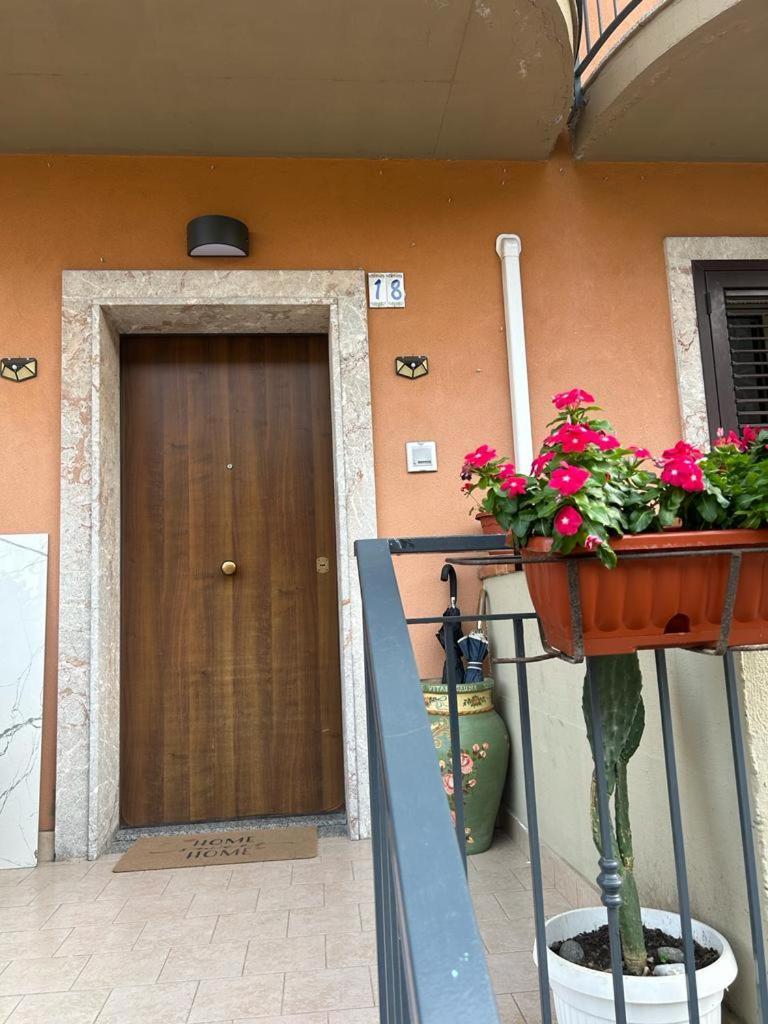 Nina Apartament Giardini Naxos Con Posto Auto Dış mekan fotoğraf